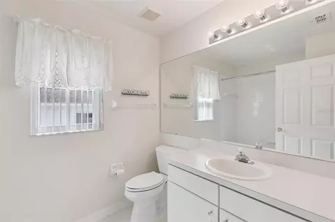 Bath - 3777 Eversholt St, Clermont, FL 34711 photo 2 of 2