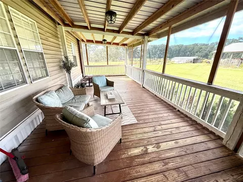 Exterior - 23667 81st Rd, O Brien, FL 32071 photo 3 of 12