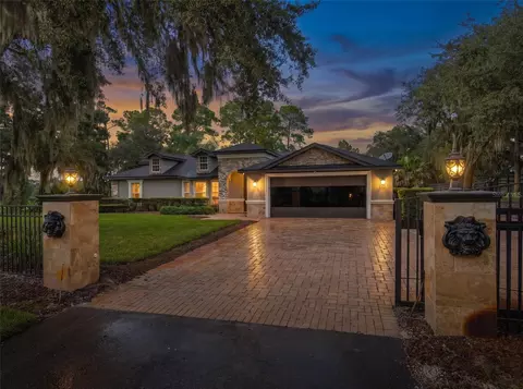 Exterior - 39250 Forest Dr, Eustis, FL 32736 photo 4 of 8