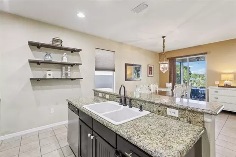 Kitchen - 1689 Strathmore Cir, Mount Dora, FL 32757 photo 3 of 4