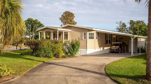 2417 Vindale Rd, Tavares, FL 32778