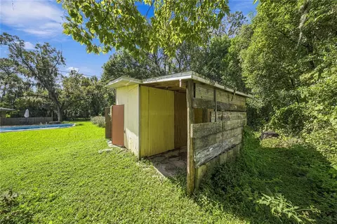 Exterior - 1324 SE 33rd Ter, Ocala, FL 34471 photo 7 of 10