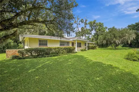 Exterior - 1324 SE 33rd Ter, Ocala, FL 34471 photo 9 of 10