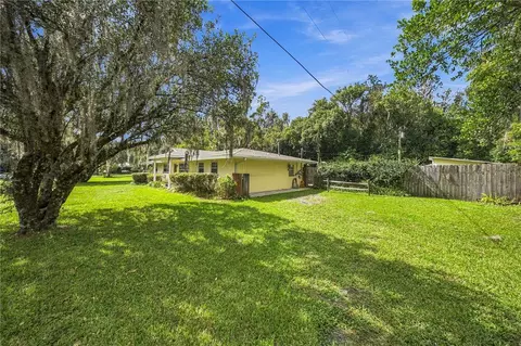 Exterior - 1324 SE 33rd Ter, Ocala, FL 34471 photo 8 of 10