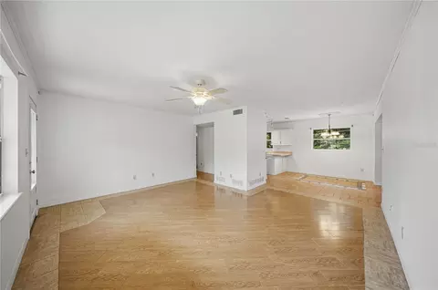 Living - 1324 SE 33rd Ter, Ocala, FL 34471 photo 2 of 4