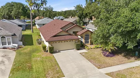 941 Vindale Rd, Tavares, FL 32778