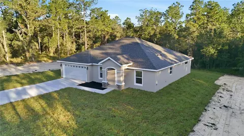 10260 N Spaulding Dr, Citrus Springs, FL 34433