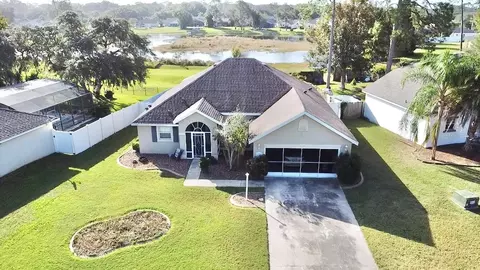 11250 Lake Dr, Leesburg, FL 34788