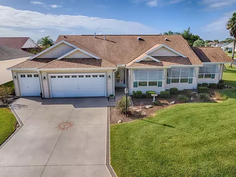 1596 Oak Forest Dr, The Villages, FL 32162