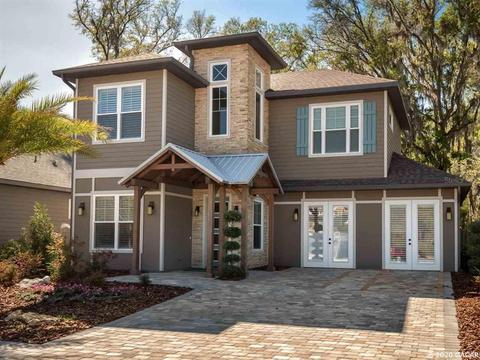 6236 SW 50th St, Gainesville, FL 32608