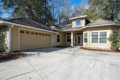 810 SW 88th St, Gainesville, FL 32607