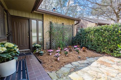 1629 NW 19th Cir, Gainesville, FL 32605