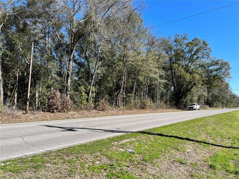 000 NW 165th St, Trenton, FL 32693