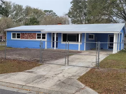 1642 SE 13th Pl, Gainesville, FL 32641