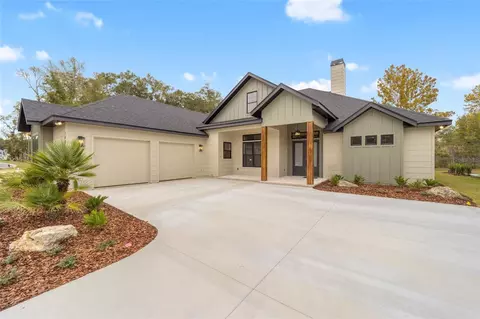 14074 SW 7th Pl, Newberry, FL 32669