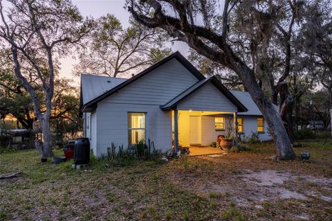 193 E Cowpen Lake Rd, Hawthorne, FL 32640
