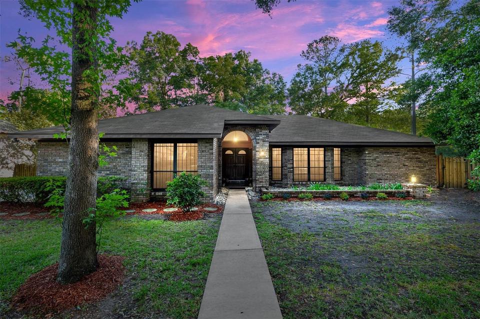  2411 NW 27th Ln, Gainesville, FL 32605 photo 1