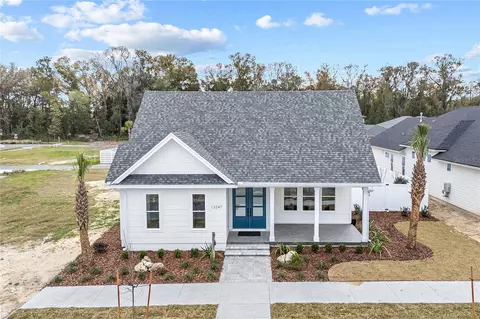 13247 SW 11th Rd, Newberry, FL 32669