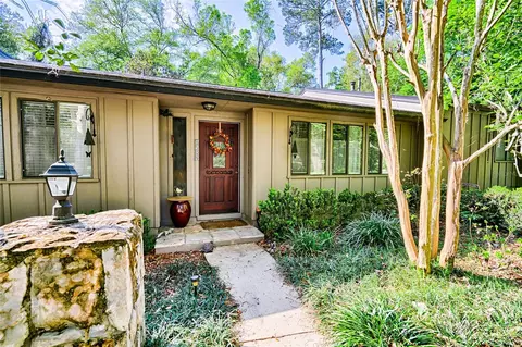 8509 SW 1st Pl, Gainesville, FL 32607