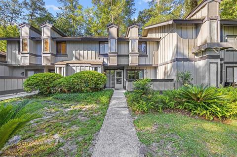 2494 Forest Way, Gainesville, FL 32605