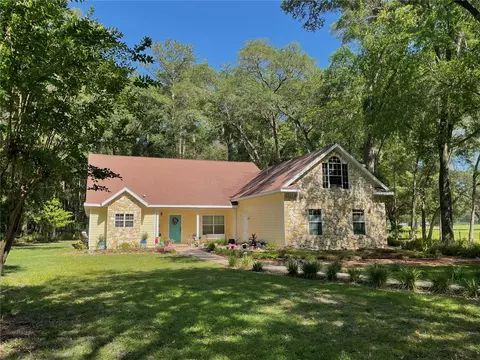 741 NW 162nd St, Jonesville, FL 32669