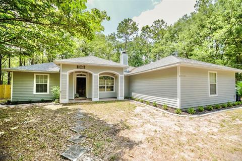 2522 NW 247th Ter, Newberry, FL 32669