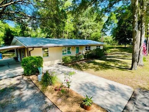 17016 NW 244th St, High Springs, FL 32643