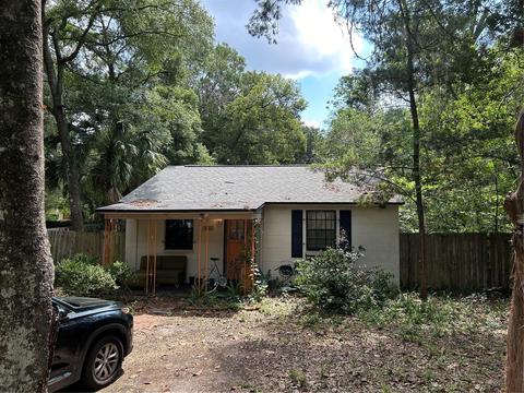 3131 NW 11th St, Gainesville, FL 32609