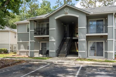 3705 SW 27th St #424, Gainesville, FL 32608