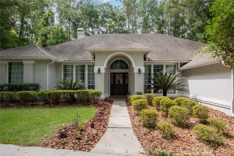 8723 SW 45th Blvd, Gainesville, FL 32608