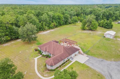 829 SW Feather Ln, Fort White, FL 32038
