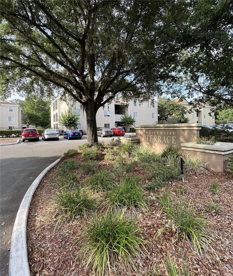 3800 SW 20th Ave #211, Gainesville, FL 32607