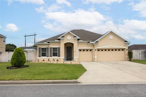 1023 NW 232nd Dr, Newberry, FL 32669