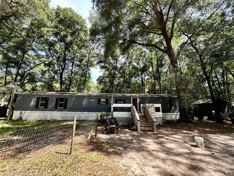 917 NE 11th Ave, Trenton, FL 32693