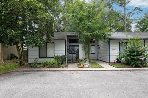 2921 SW 38th Pl, Gainesville, FL 32608