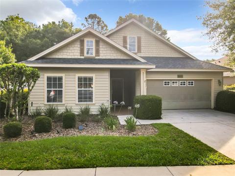 7555 SW 84th Dr, Gainesville, FL 32608