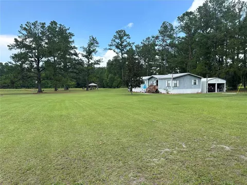 6712 NW 255th Pl, Alachua, FL 32615