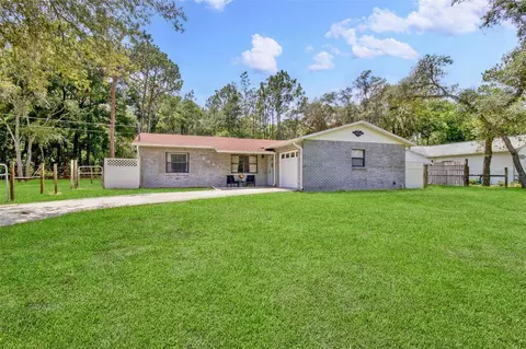 6061 Knollwood Dr, Dade City, FL 33523