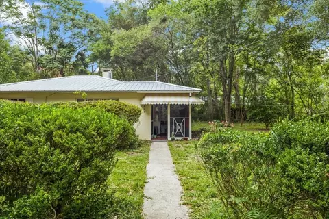 826 NW 32nd Pl, Gainesville, FL 32609