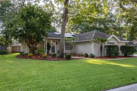 3929 NW 23rd Dr, Gainesville, FL 32605