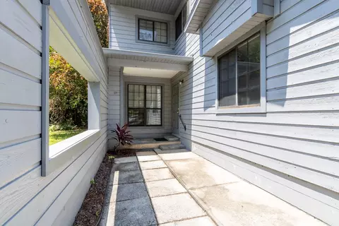 7044 NW 52nd Ter, Gainesville, FL 32653