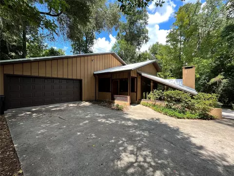 3821 NW 38th St, Gainesville, FL 32606