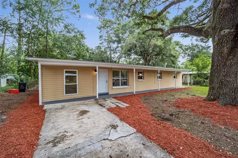 2904 NE 10th St, Gainesville, FL 32609