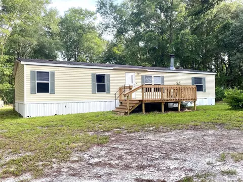 11460 SW Tustenuggee Ave, Fort White, FL 32038