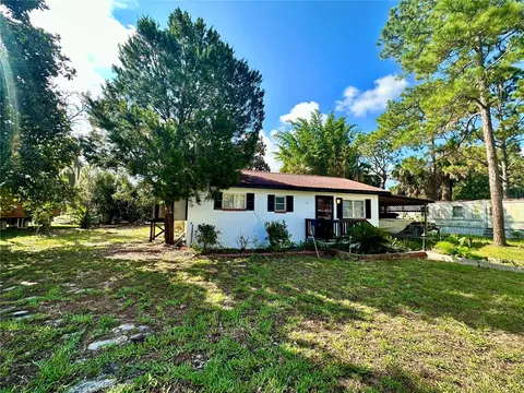 58 SE 230th St, Old Town, FL 32680
