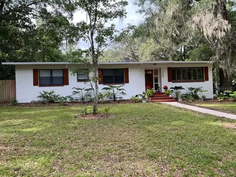 3755 SW 2nd Pl, Gainesville, FL 32607