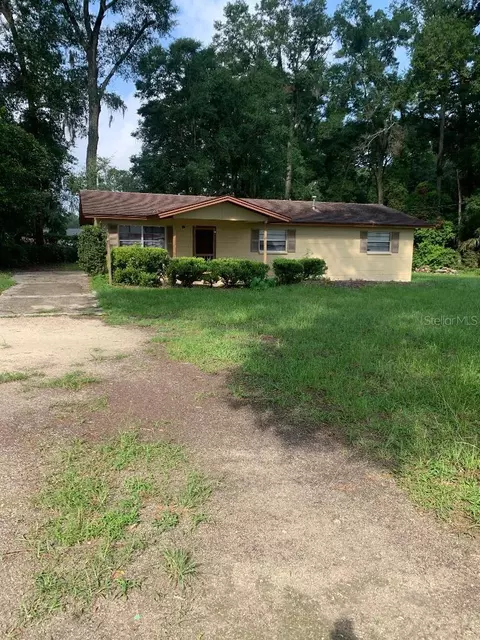 20202 N Us Highway 441, High Springs, FL 32643