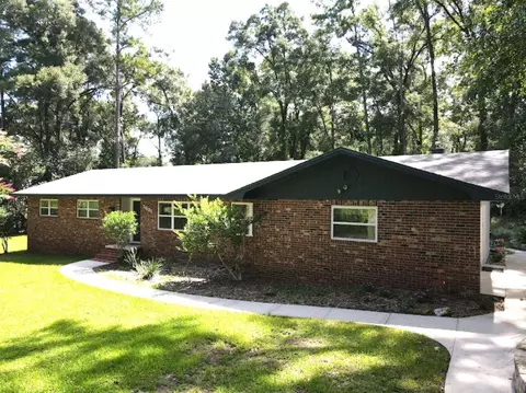 3631 NW 136th St, Gainesville, FL 32606