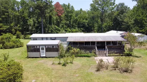 2833 Lassie Black St, White Springs, FL 32096
