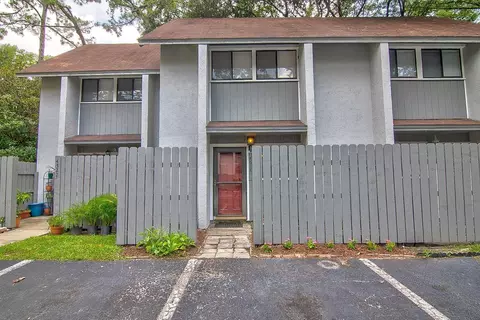 4518 NW 45th Ct, Gainesville, FL 32606